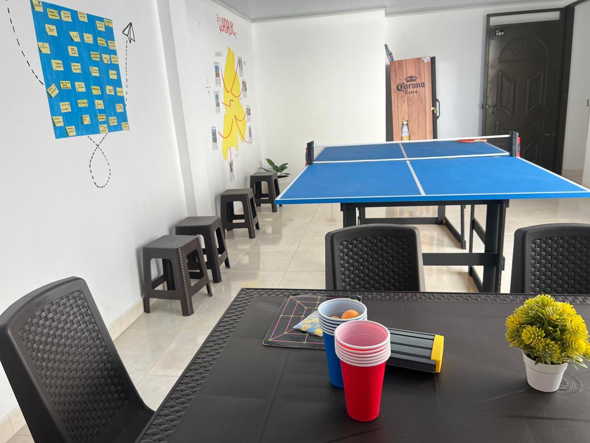 Los Nonos Hostel Guadalupe المظهر الخارجي الصورة